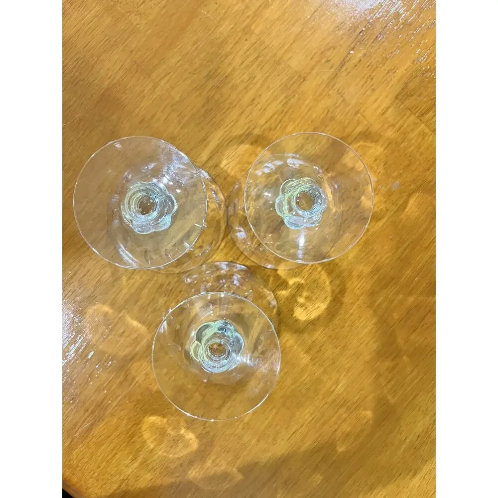 UV Reactive Set of 3 Beautiful Crystal White Wine Glasses Vintage